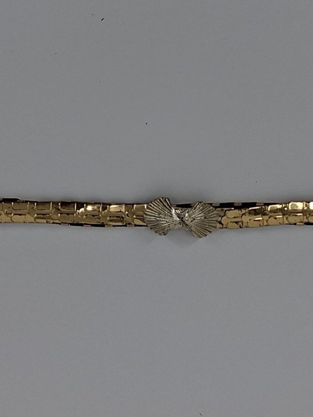 Vintage Gold Scale Slinky Stretch Belt, Embossed Metal Skinny Fashion Belt 1980s